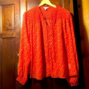 TIME AND TRU NWOT SMOCKED ORANGE FLOWERED BUTTON UP TOP SIZE 16-18.
